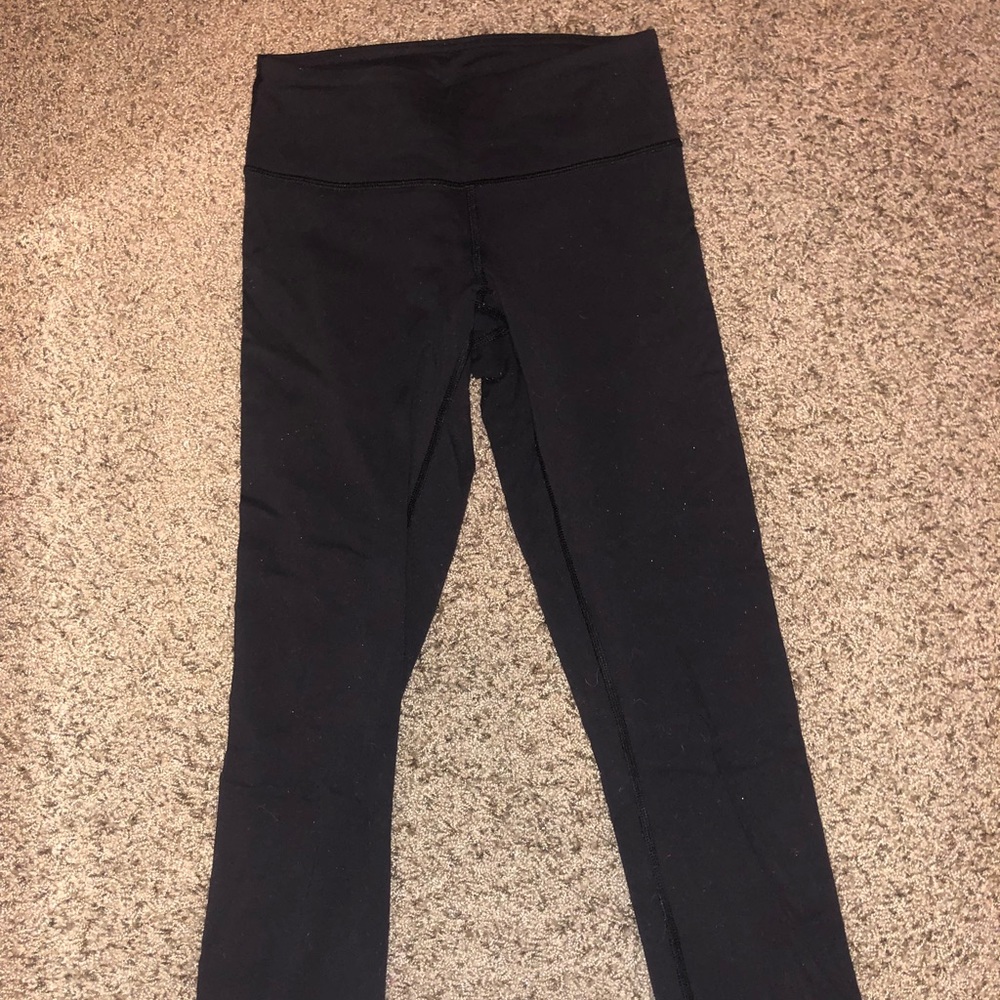 Cropped lulu lemon leggings